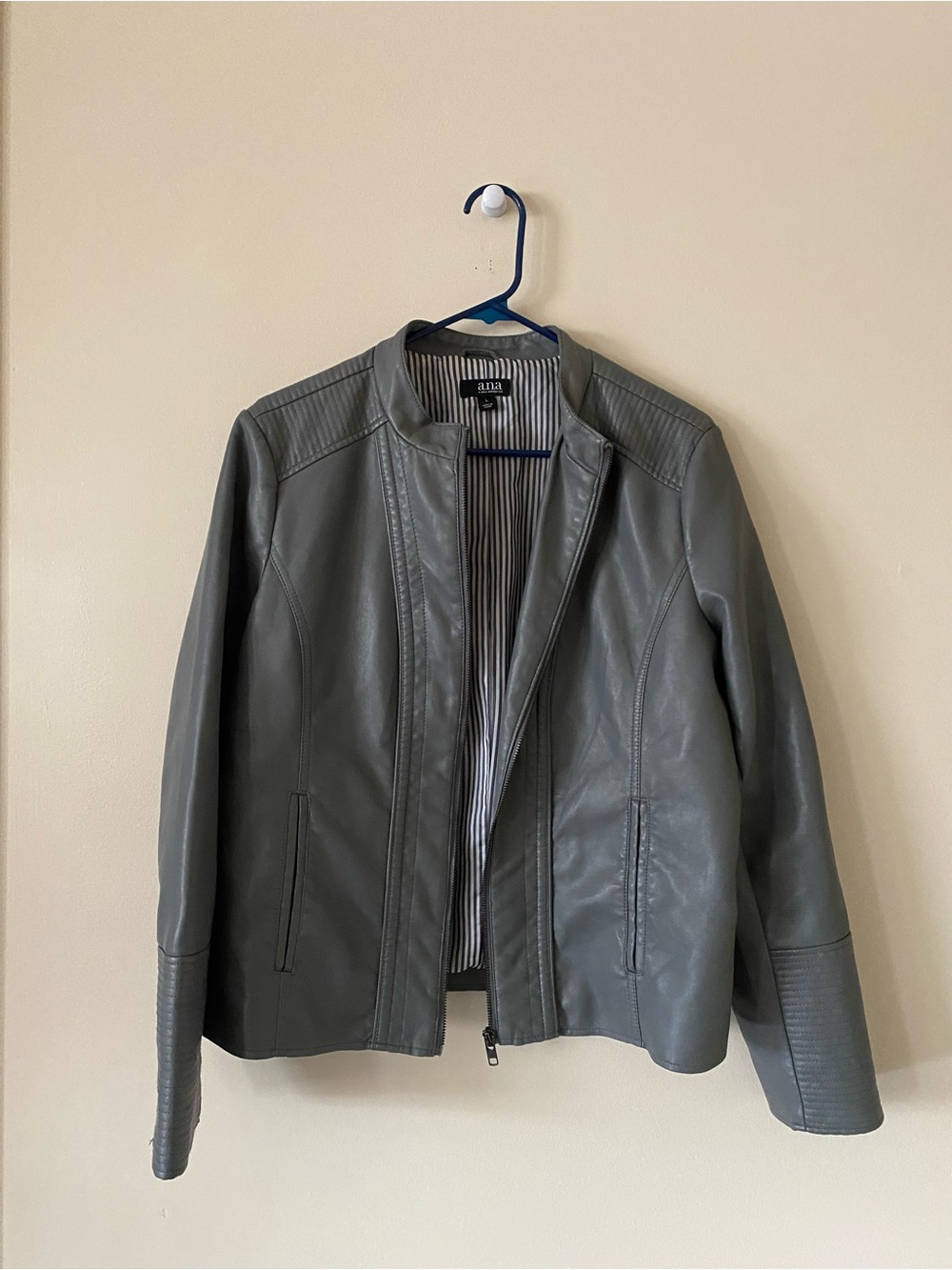a.n.a Women's minimalist Gray Faux Leather Moto Jacket